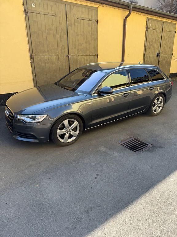 Gebraucht Audi A6 S-Line 313 PS (230 kW) 2012 Grau Kombi