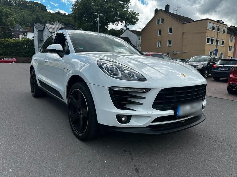 Weiß Gebraucht 2015 Porsche Macan SUV | 30.000 € (Teuer) - Bild 1/4