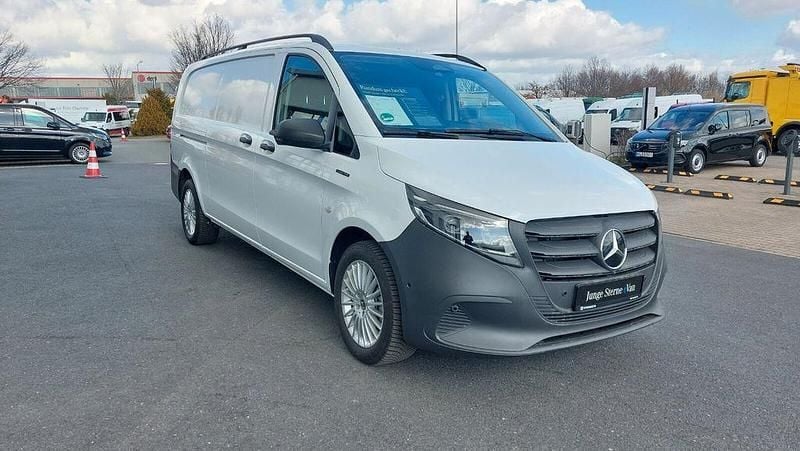 Gebraucht Mercedes e-Vito 85 kW (116 PS) 2024 Weiß Van / Kleinbus
