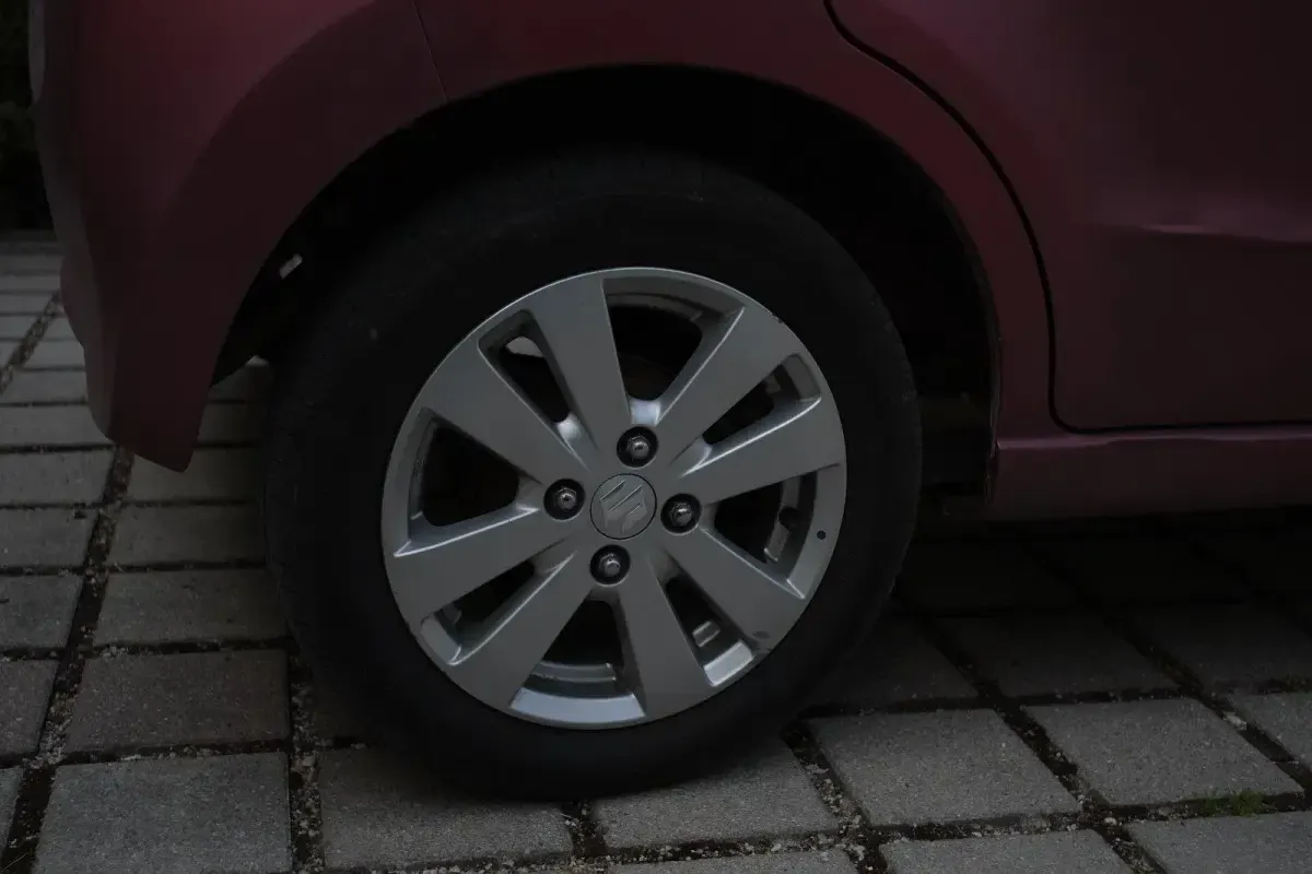 Gebraucht Suzuki Alto 68 PS (50 kW) 2009 Rot Kleinwagen