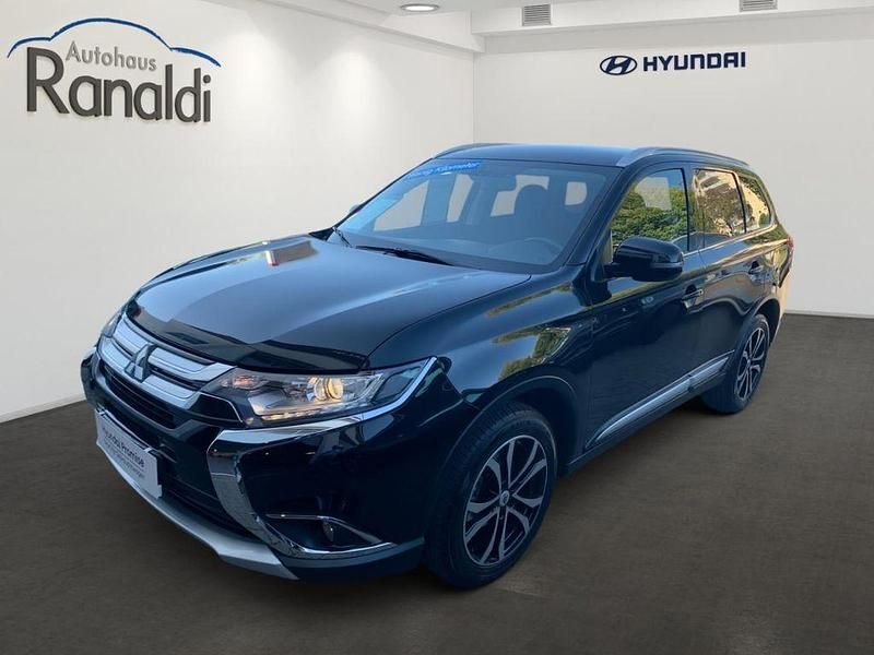Schwarz Gebraucht 2017 Mitsubishi Outlander SUV | 14.990 € (Superpreis) - Bild 1/4