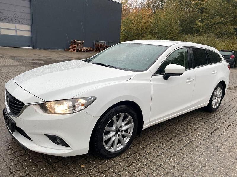 Weiß Gebraucht 2018 Mazda 6 Kombi | 7.800 € (Guter Preis) - Bild 1/4