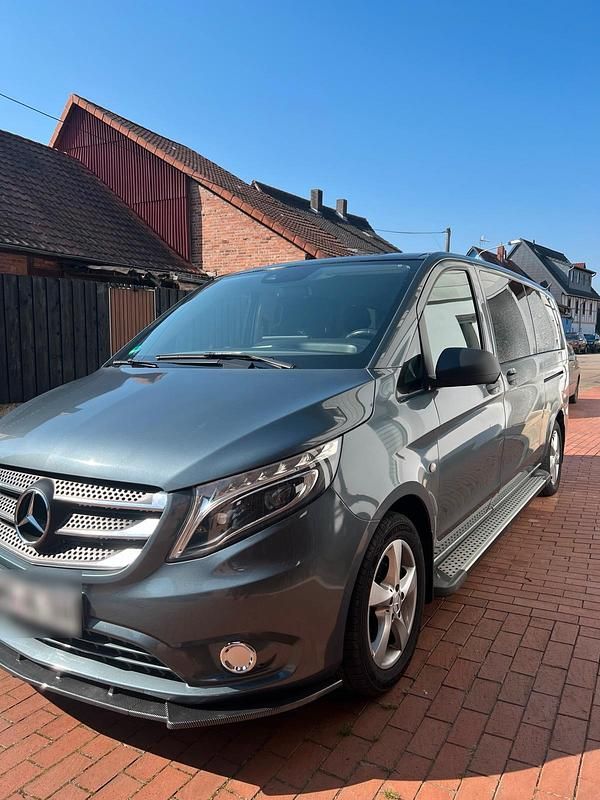 Gebraucht Mercedes Vito 190 PS (139 kW) 2016 Grau Van