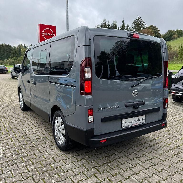 Gebraucht Nissan Primastar Tekna 170 PS (125 kW) 2023 Grau Van / Kleinbus