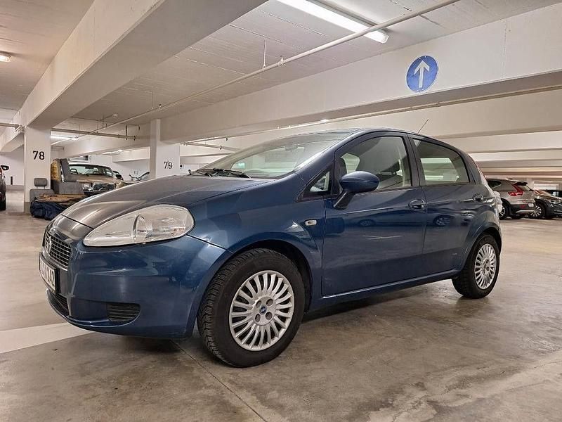 Blau Gebraucht 2007 Fiat Punto Kleinwagen | 2.477 € (Etwas zu teuer) - Bild 1/4