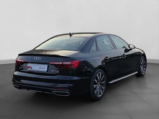 Gebraucht Audi A4 S-Line 204 PS (150 kW) 2023 Mythosschwarz metallic Limousine