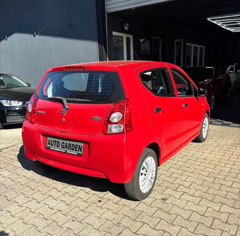 Gebraucht Suzuki Alto 68 PS (50 kW) 2010 Rot Kleinwagen