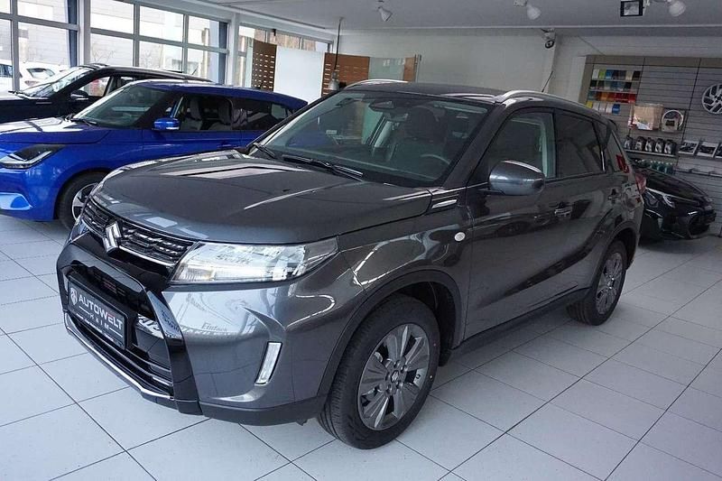 Gebraucht Suzuki Vitara Comfort 110 PS (80 kW) 2025 Grau SUV