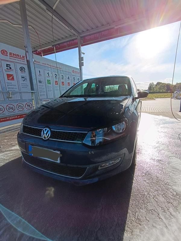 Blau Gebraucht 2010 VW Polo Kleinwagen | 3.000 € (Guter Preis) - Bild 1/4