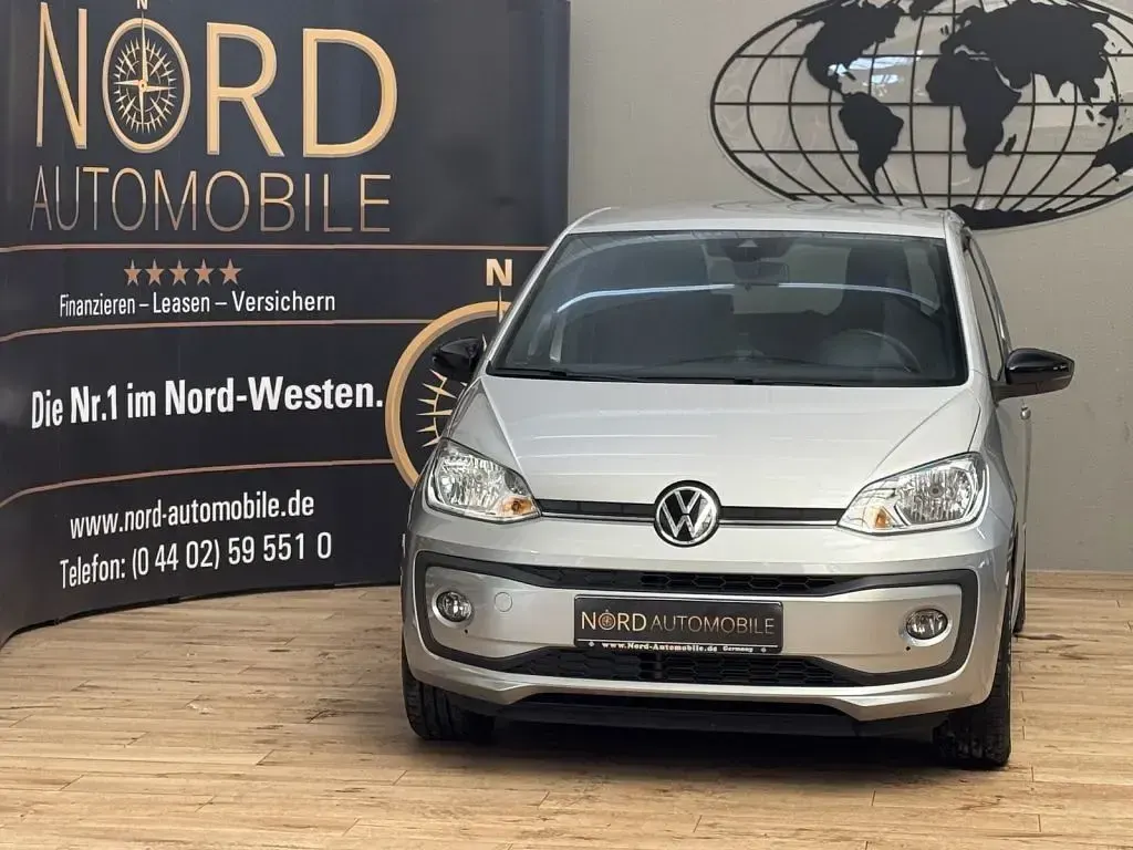 Usata VW up! Active 65 CV (47 kW) 2022 Argento Utilitaria
