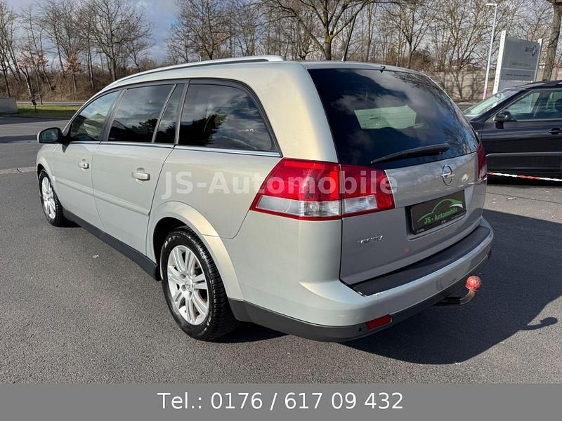 Gebraucht Opel Vectra Edition 105 PS (77 kW) 2007 Silber Kombi