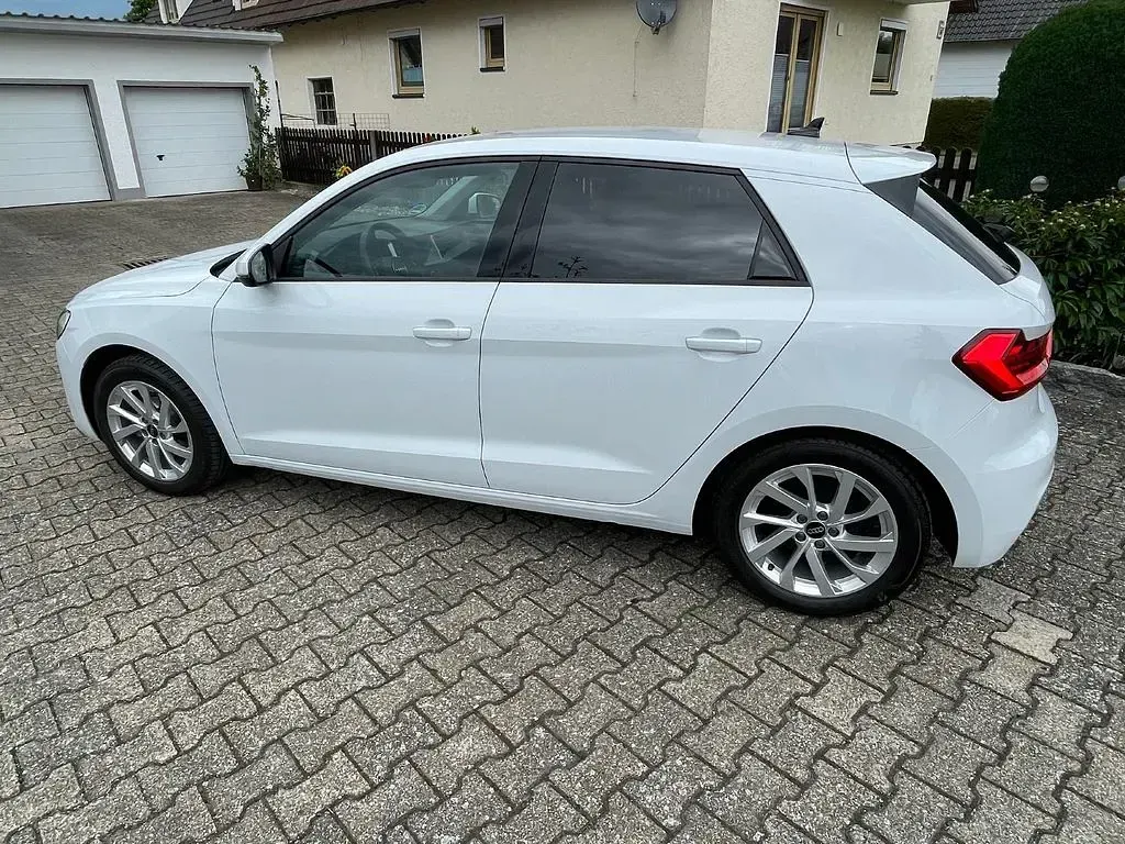 Gebraucht Audi A1 Sportback Advanced 95 PS (69 kW) 2025 Weiß Kleinwagen