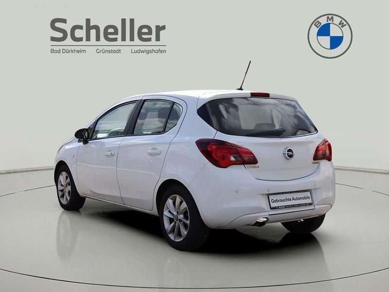 Gebraucht Opel Corsa 101 PS (74 kW) 2016 Weiß Kleinwagen