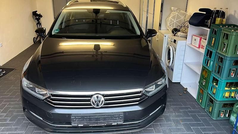 Gebraucht VW Passat Highline 190 PS (139 kW) 2017 Kombi