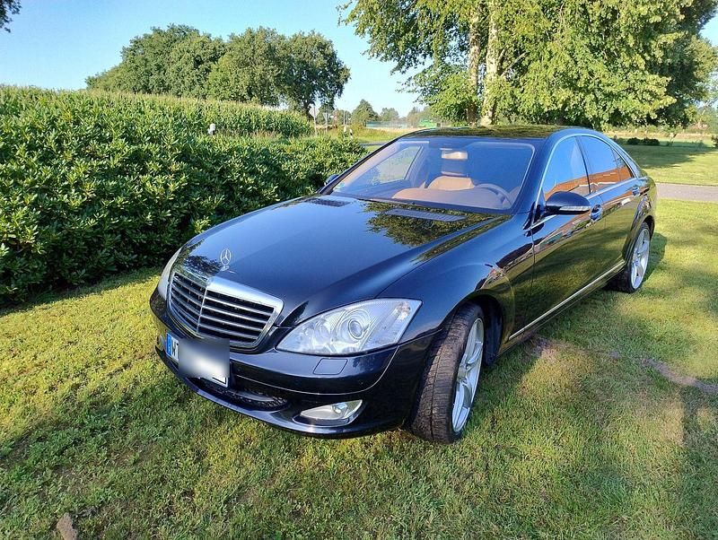 Gebraucht Mercedes S320 235 PS (172 kW) 2008 Schwarz Limousine