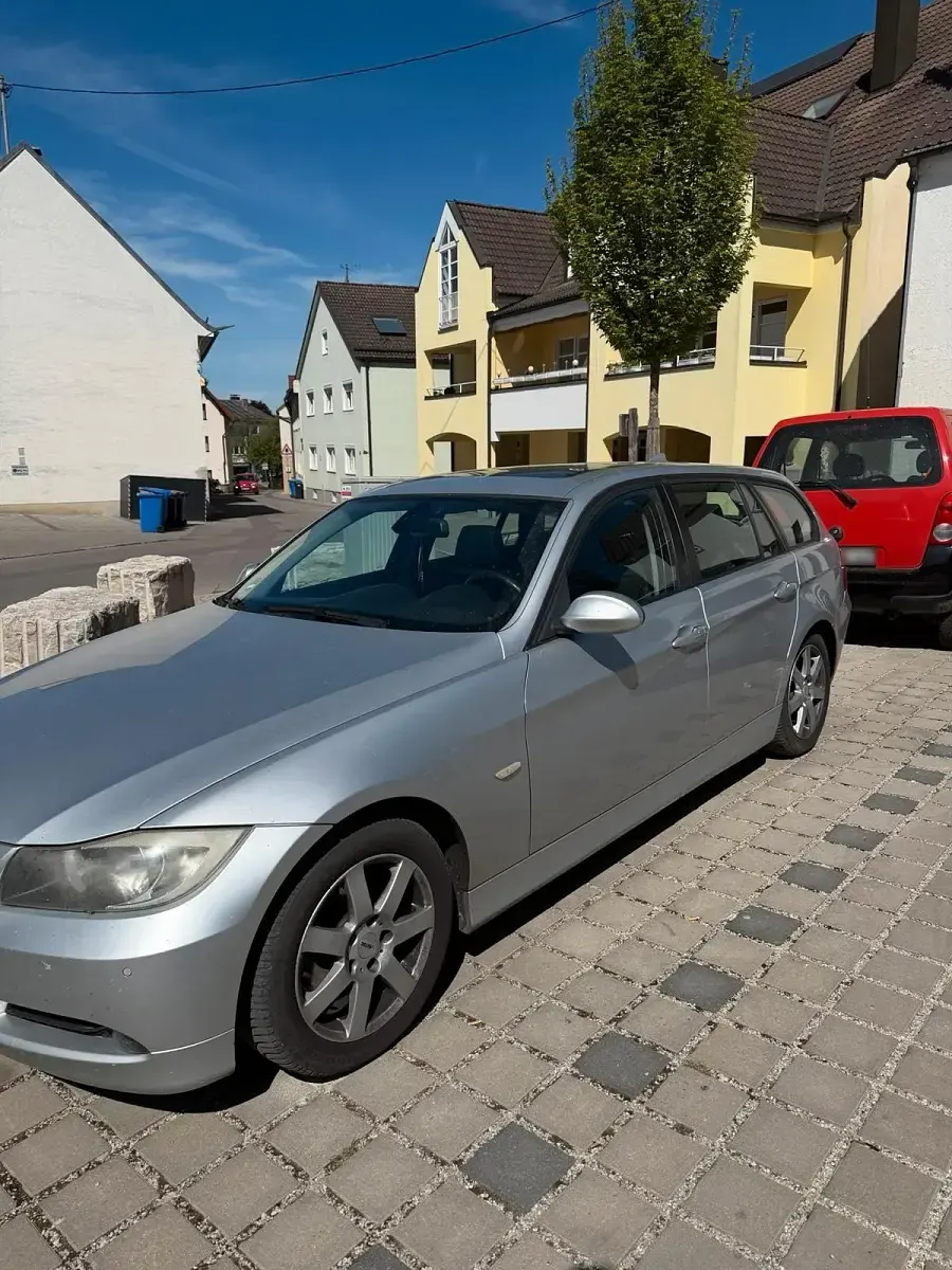 Brugt BMW 320 177 HK (130 kW) 2008 Grå Stationcar