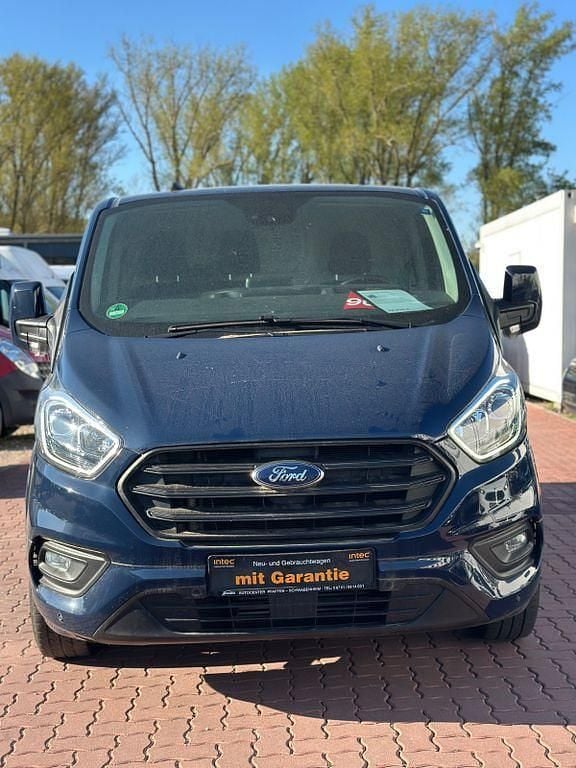 Usado Ford Transit Custom Trend 131 HP (96 kW) 2021 Azul Monovolume