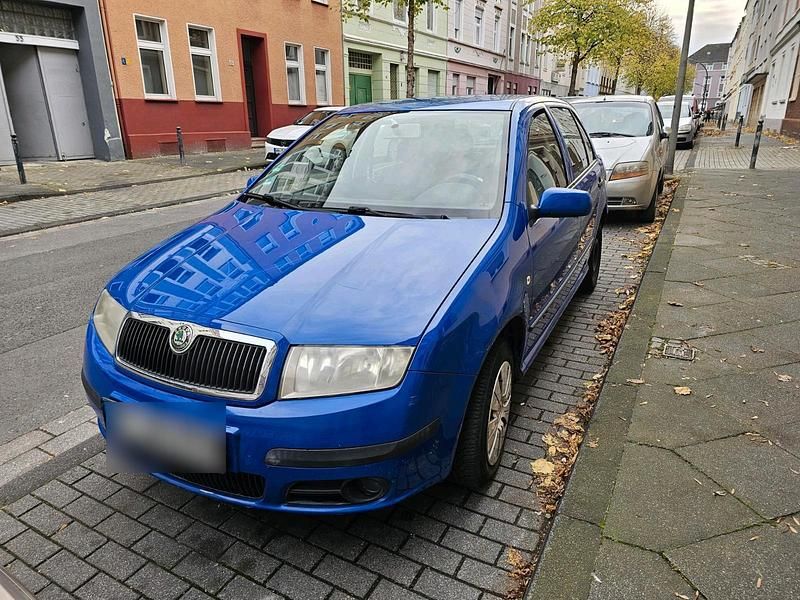 Gebraucht Skoda Fabia 90 PS (66 kW) 2003 Blau Kleinwagen