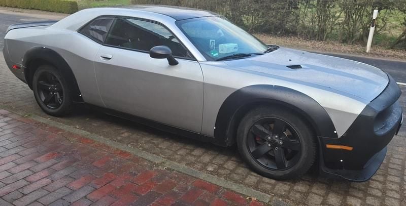 Gebraucht Dodge Challenger 332 PS (244 kW) 2012 Silber Coupé