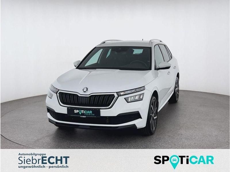 Weiß (metallic) Gebraucht 2021 Skoda Kamiq Style SUV | 23.970 € (Fairer Preis) - Bild 1/4