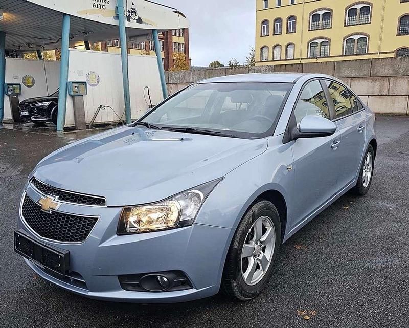 Gebraucht Chevrolet Cruze 113 PS (83 kW) 2009 Blau Limousine
