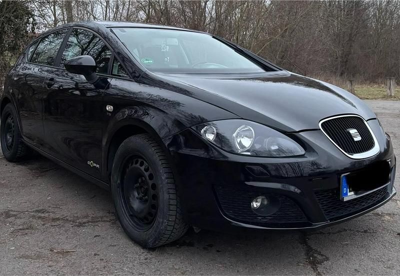 Second-hand Seat Leon Copa 105 CP (77 kW) 2011 Negru Hatchback