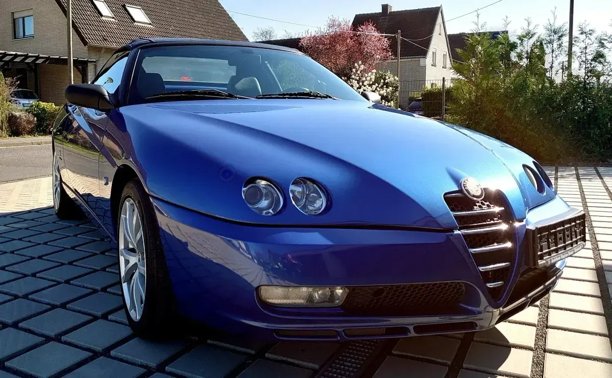 Gebraucht Alfa Romeo Spider 166 PS (122 kW) 2004 Blau Cabrio