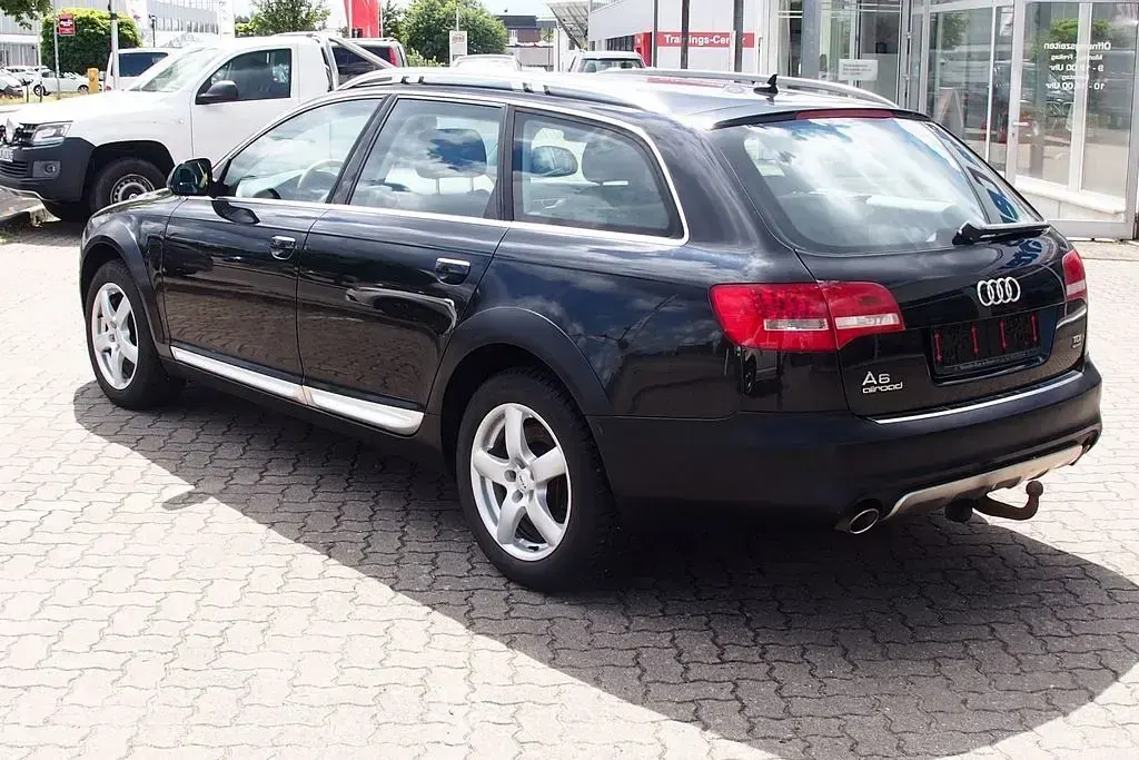 Gebraucht Audi A6 Allroad Advanced 239 PS (175 kW) 2011 Schwarz Kombi
