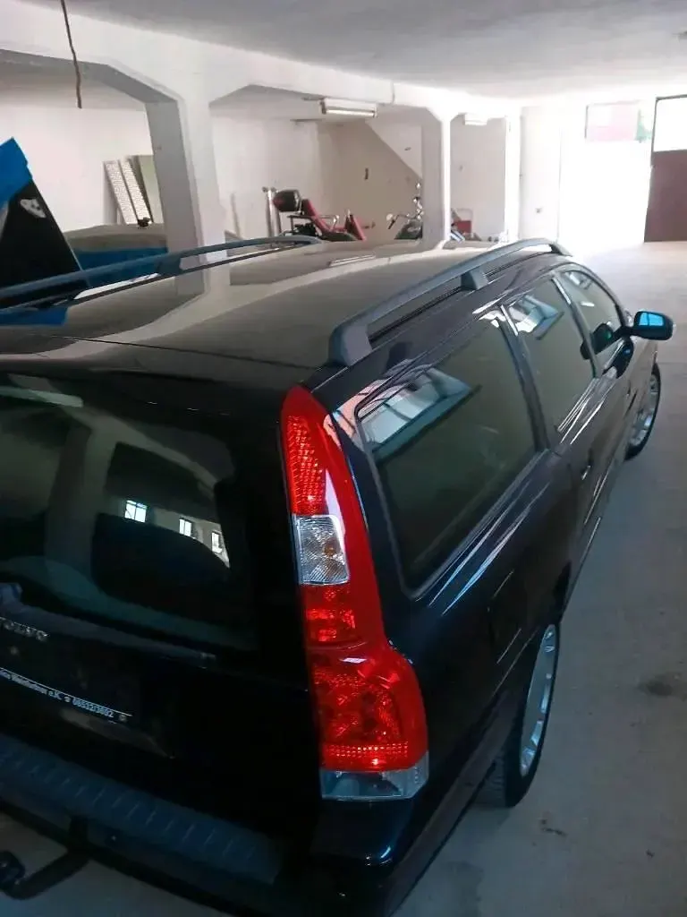 Gebraucht Volvo V70 140 PS (102 kW) 2006 Blau Kombi
