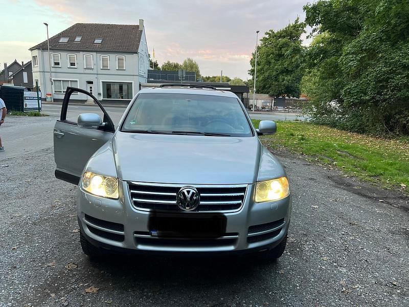 Silber Gebraucht 2003 VW Touareg SUV | 5.500 € (Fairer Preis) - Bild 1/4