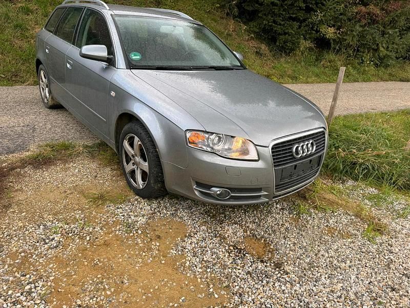 Grau Gebraucht 2006 Audi A4 Kombi | 1.450 € (Superpreis) - Bild 1/4