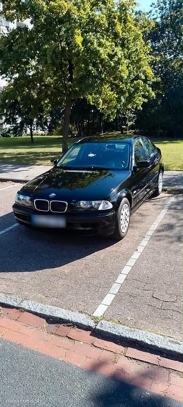Gebraucht BMW 316 105 PS (77 kW) 2000 Schwarz Limousine