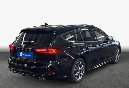Gebraucht Ford Focus ST-Line X 155 PS (114 kW) 2025 Schwarz Kombi