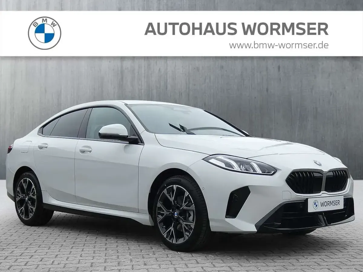 Neu BMW 220 Sport Line 170 PS (125 kW) 2026 Weiß Limousine
