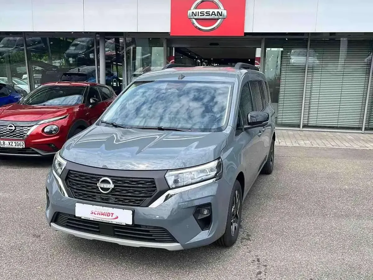 Neu Nissan Townstar Tekna 131 PS (96 kW) 2026 Urban grey Kombi
