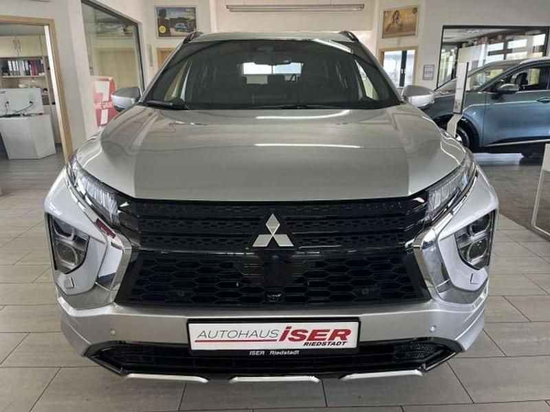 Gebraucht Mitsubishi Eclipse Cross Select 188 PS (138 kW) 2024 Silber SUV