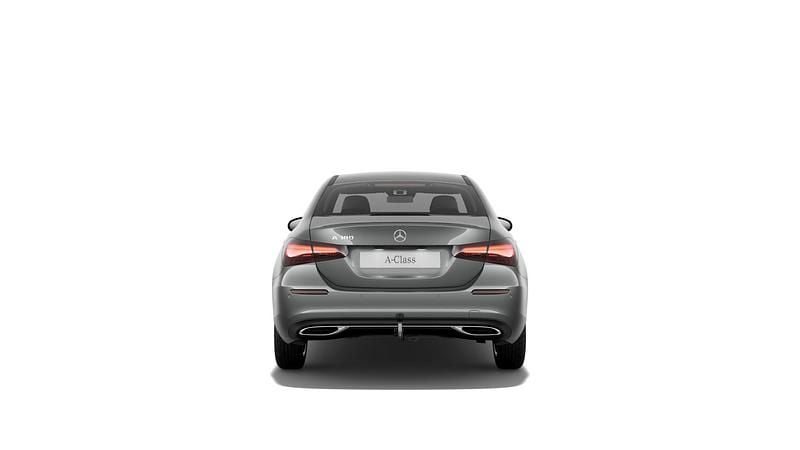 Mountaingrau Neu 2025 Mercedes A180 Limousine | 40.720 € (Superpreis) - Bild 1/1