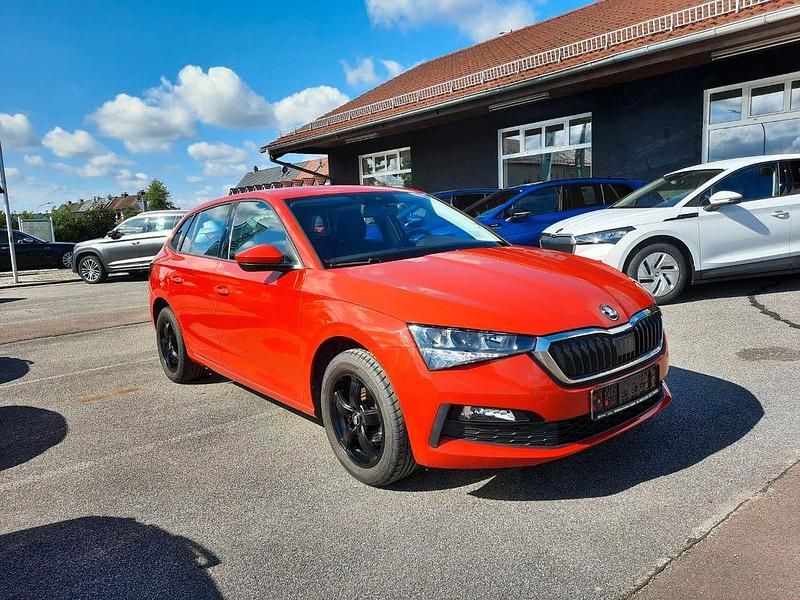 Gebraucht Skoda Scala Cool Plus 95 PS (69 kW) 2019 Rot Kleinwagen