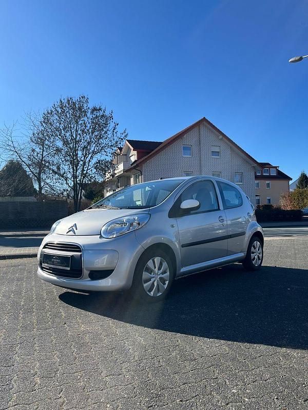 Gebraucht Citroën C1 68 PS (50 kW) 2011 Grau Kleinwagen