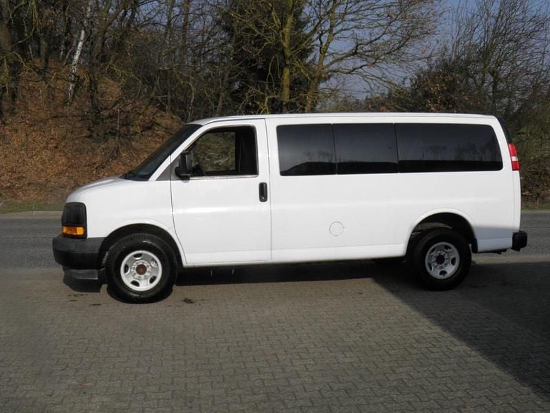 Gebraucht Chevrolet Express 315 PS (231 kW) 2017 Weiß Van