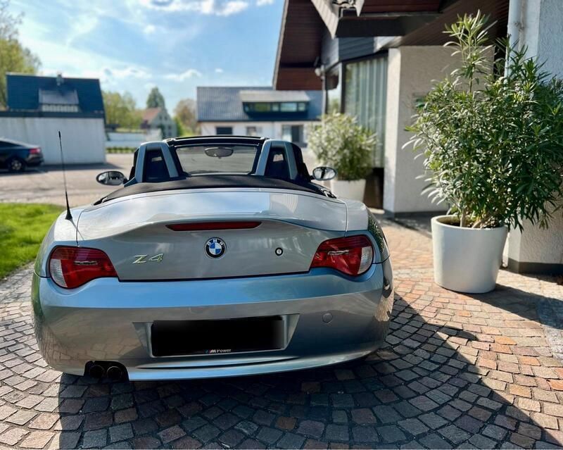 Silber Gebraucht 2008 BMW Z4 Cabrio | 11.499 € (Fairer Preis) - Bild 1/4
