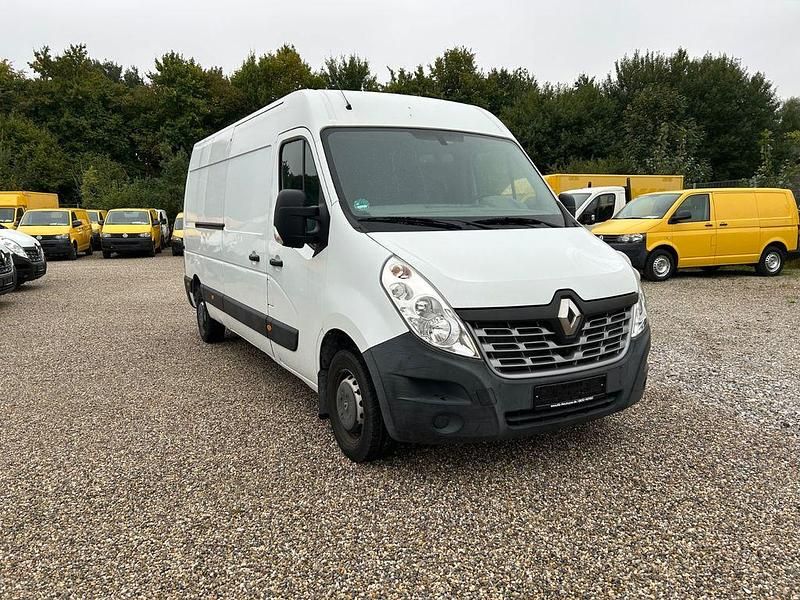Weiß Gebraucht 2017 Renault Master R.S. Van | 14.800 € (Etwas zu teuer) - Bild 1/4