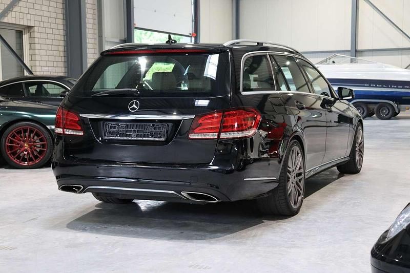 Gebraucht Mercedes 350 252 PS (185 kW) 2014 Schwarz/baltic black Kombi