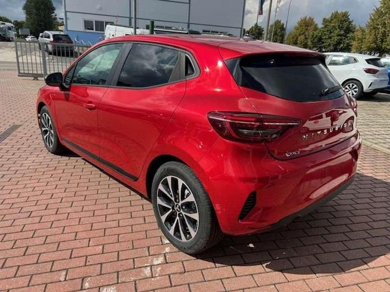 Neu Mitsubishi Colt Plus 67 PS (49 kW) 2025 Aurorarot Kleinwagen