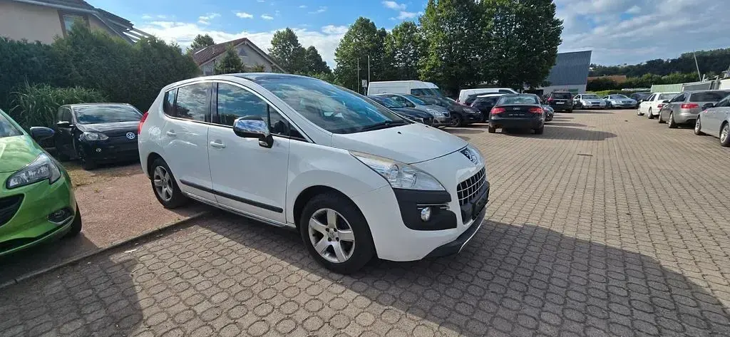 Gebraucht Peugeot 3008 Allure 156 PS (114 kW) 2012 Weiß Kombi