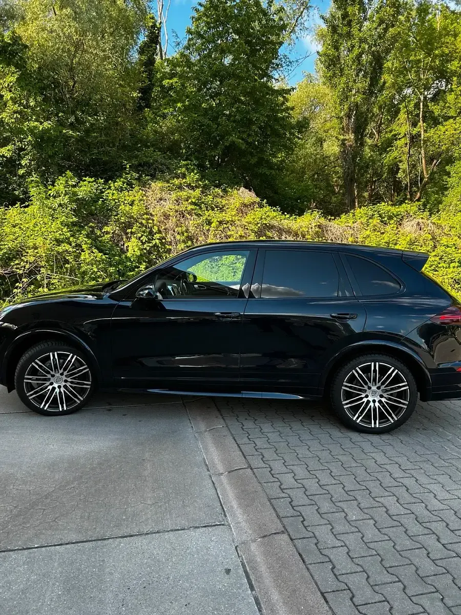Gebraucht Porsche Cayenne 262 PS (192 kW) 2015 Blau SUV
