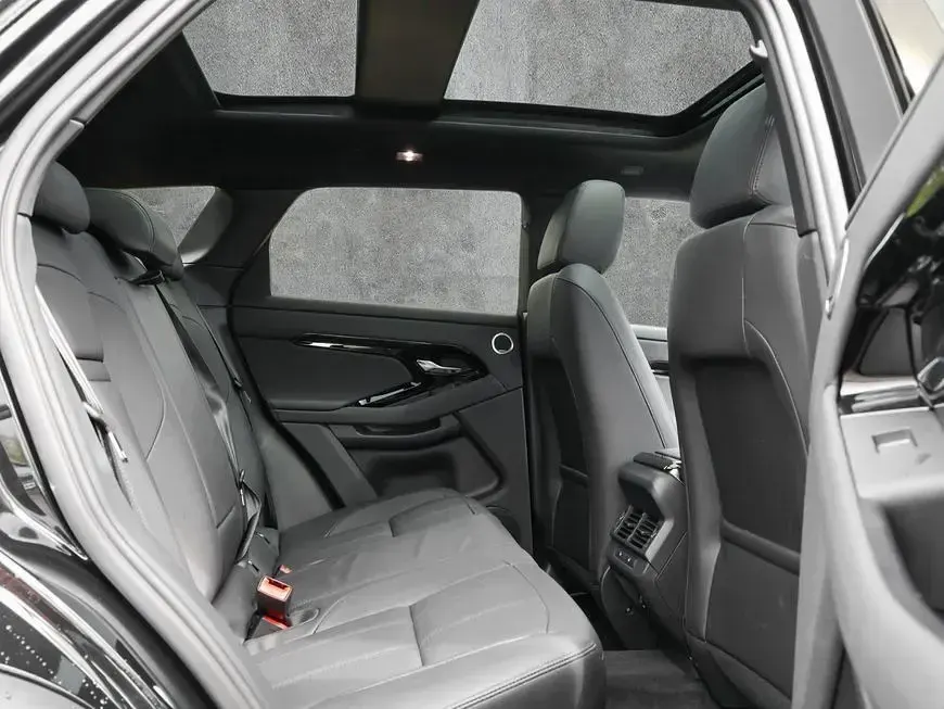 Gebraucht Land Rover Range Rover evoque SE Dynamic 163 PS (119 kW) 2026 Schwarz SUV
