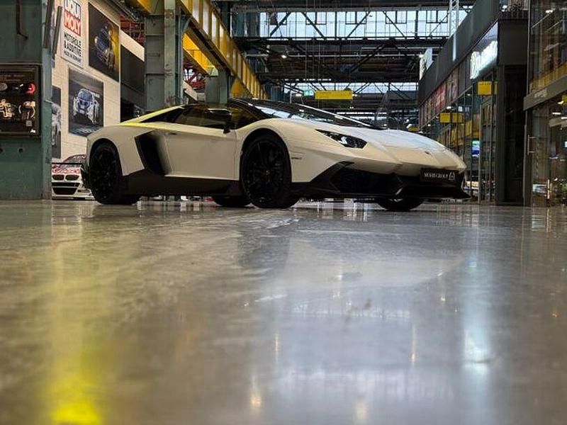 Gebraucht Lamborghini Aventador 721 PS (530 kW) 2015 Weiß Cabrio