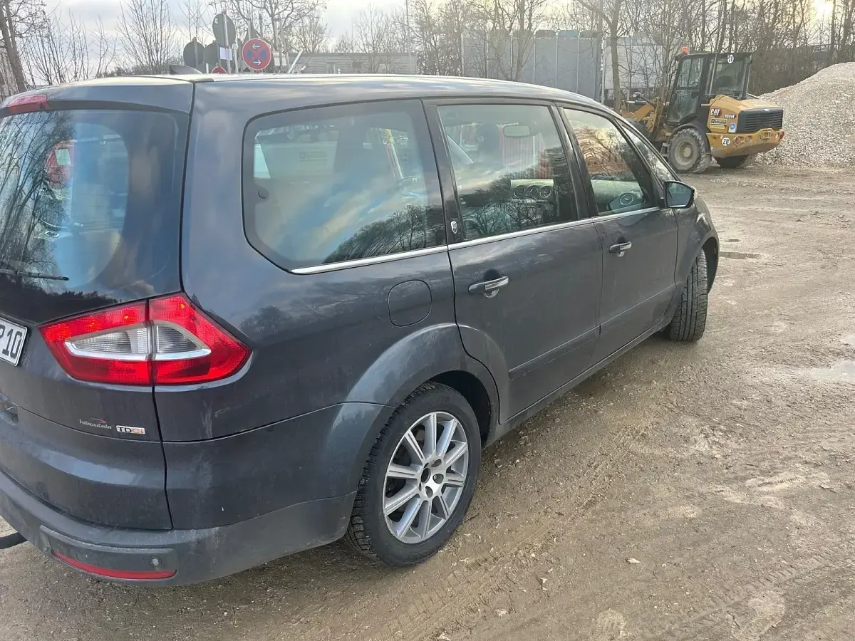 Gebraucht Ford Galaxy 177 PS (130 kW) 2008 Blau Van / Kleinbus
