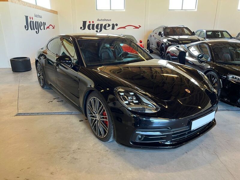 Schwarz Gebraucht 2018 Porsche Panamera Sport Limousine | 64.600 € (Guter Preis) - Bild 1/4